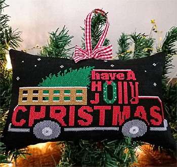 Twin Peak Primitives - Holly Jolly Christmas Series - Red Truck MAIN