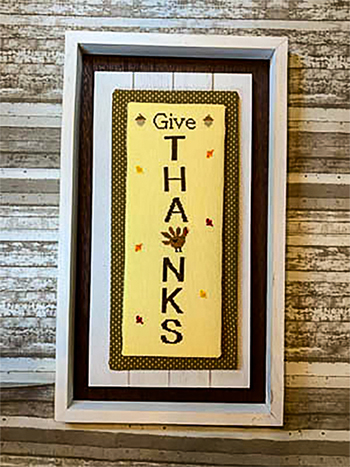 Needle Bling Designs - Wall Decor - Give Thanks MAIN