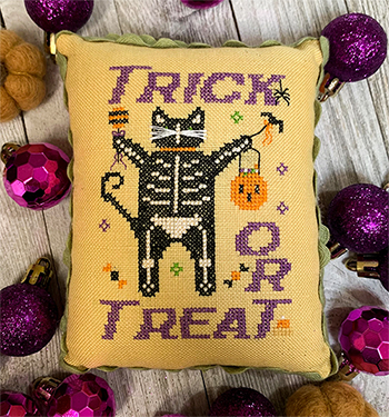 Needle Bling Designs - Scaredy Cat MAIN