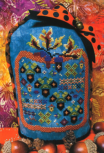 Rosewood Manor - Acorns On A Pumpkin MAIN