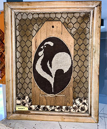 Keslyn's - Rooster's Roost MAIN
