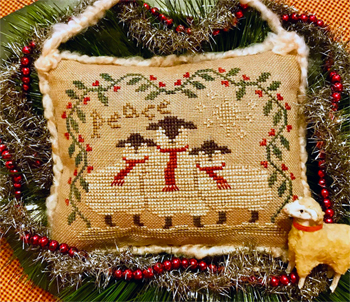 Homespun Elegance - Merry Noel Collection - Wishing Ewe Christmas Peace MAIN