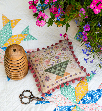 Pansy Patch Quilts and Stitchery - Betsy's Patchwork Baskets Series - Betsy's Summer Basket MAIN