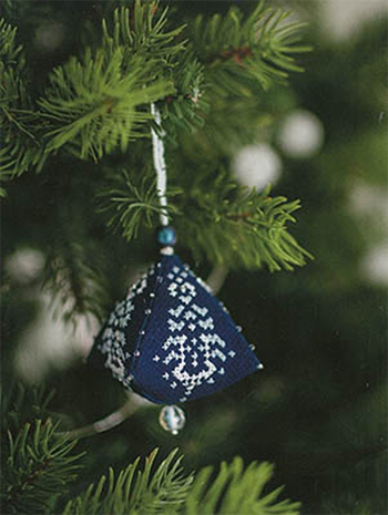 Cotton Pixels - 3D Teardrop Bells MAIN