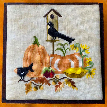 Keslyn's - For The Birds - Pumpkin Box MAIN