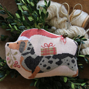 Stacy Nash Primitives - Animal Crackers Series - Christmas Sausage - Finley THUMBNAIL