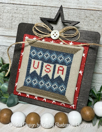 Crafty Bluebonnet Designs - Patriotic Spool Series - USA Banner Spool MAIN