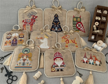 Twin Peak Primitives - Quirky Christmas 2024 MAIN