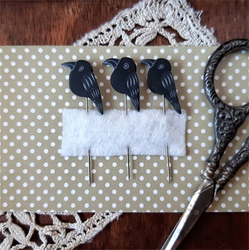 Puntini Puntini Counting Pins - Three Crows MAIN
