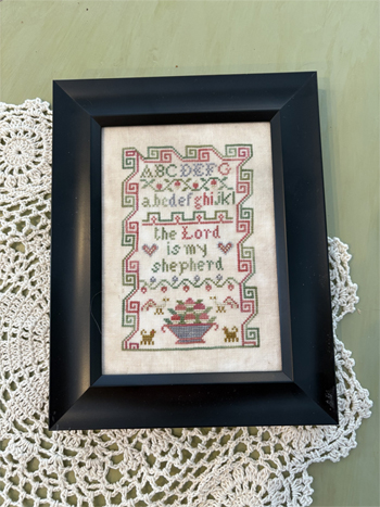 From The Heart - Elizabeth Howells Little Sampler MAIN