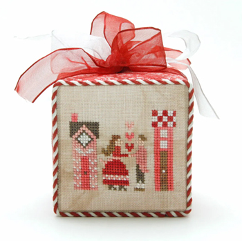 Heart In Hand Needleart - Big-Hearted Frill MAIN