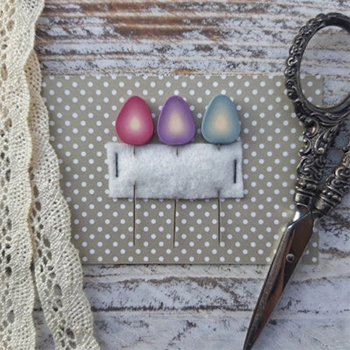 Puntini Puntini Counting Pins - Easter Eggs MAIN