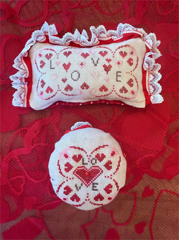 Salty Stitcher Designs - Love All Around MAIN