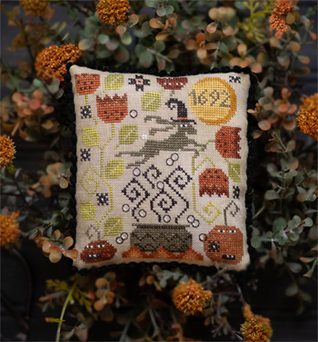 Plum Street Samplers - Salem Mini Moon MAIN