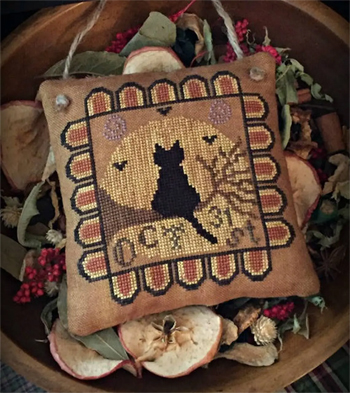 The Woolly Ewe - Midnight Dreamer MAIN