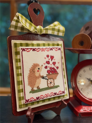 Anabella's - Valentine Cottagecore - Hazel MAIN