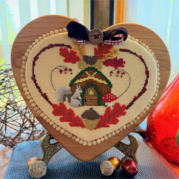 Luhu Stitches - Acorn Cottage MAIN