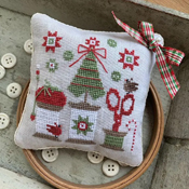 Stitches By Ethel - Christmas Spools Pinkeep THUMBNAIL