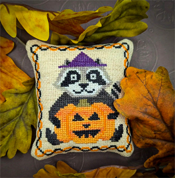 KEB Studio Creations - Holiday Bandits - Halloween Bandit MAIN
