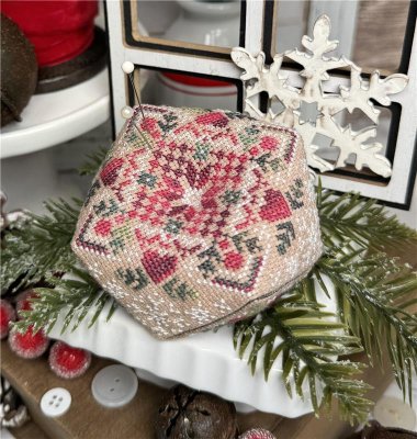 Erin Elizabeth Designs - Christmas Biscornu MAIN