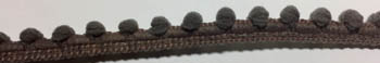 Dames of the Needle - Mini Pom Pom - Baby Seal MAIN