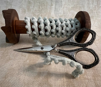 Dames of the Needle - Mini Pom Pom - Colonial Blue MAIN