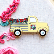 Flamingo Toes Needle Minder - Spring Flower Vintage Truck THUMBNAIL