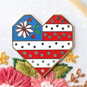 Flamingo Toes Needle Minder - Sweet Freedom Heart Flag THUMBNAIL