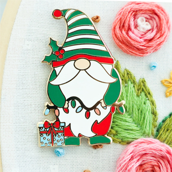 Flamingo Toes Needle Minder - Christmas Gnome MAIN