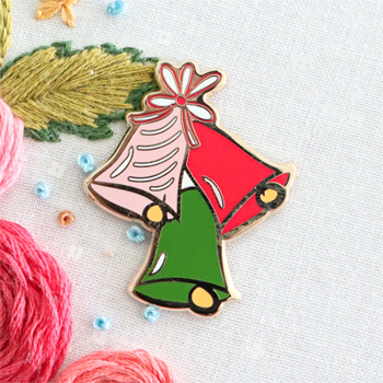 Flamingo Toes Needle Minder - Jingle Bells MAIN