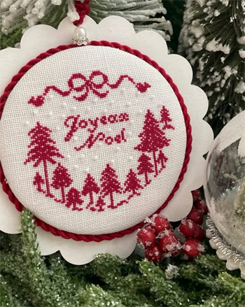 JBW Designs - Christmas Tree Bauble MAIN