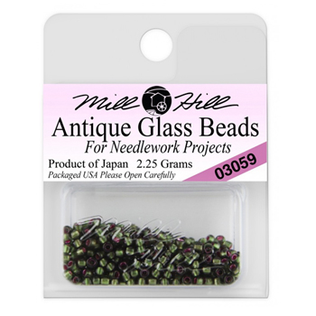 Mill Hill 03059 Green Velvet Antique Seed Bead MAIN