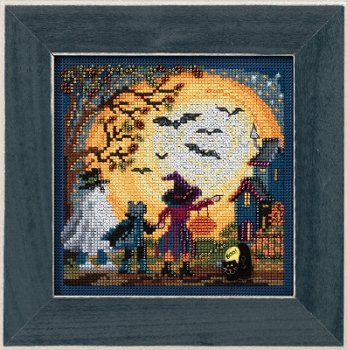 Buttons & Beads 2017 Autumn Series - Moonlit Treaters MAIN