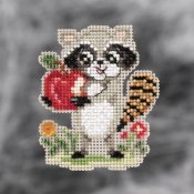 Mill Hill Autumn Harvest 2021 Series - Rosie Raccoon THUMBNAIL