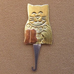Puffin & Company Needle Threader - Kitty MAIN