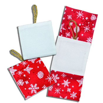 Pocket Ornament - Christmas - 14ct White Aida MAIN