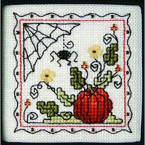 The Sweetheart Tree - Teenie Tweenie 181 Teenie Tiny Halloween I MAIN
