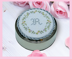 Dainty Floral Wreath