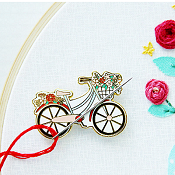 Flamingo Toes Needle Minder - Vintage Bicycle THUMBNAIL