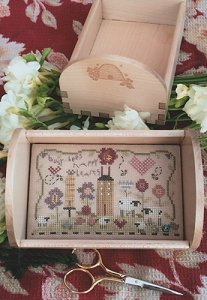 Shepherd's Bush - Busy Bees Stitching Tray Kit MAIN