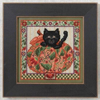 Buttons & Beads 2014 Autumn Series - Peek-a-Boo Pumpkin MAIN