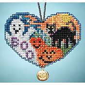 Ornament Series 2013 I Love Charmed Ornaments - Love Halloween THUMBNAIL