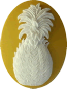 Kelmscott Designs Needle Minder - Pineapple MAIN