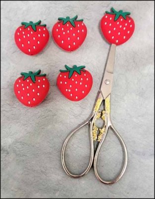 Point Protectors - Strawberry MAIN