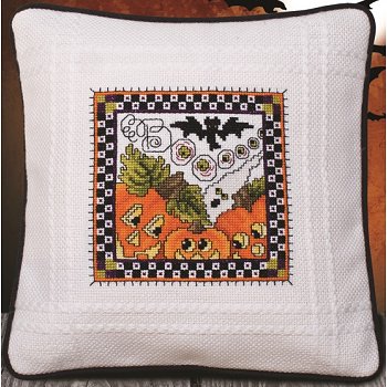 Prefinished Pillow Sham - 18ct Anne Cloth - Halloween MAIN