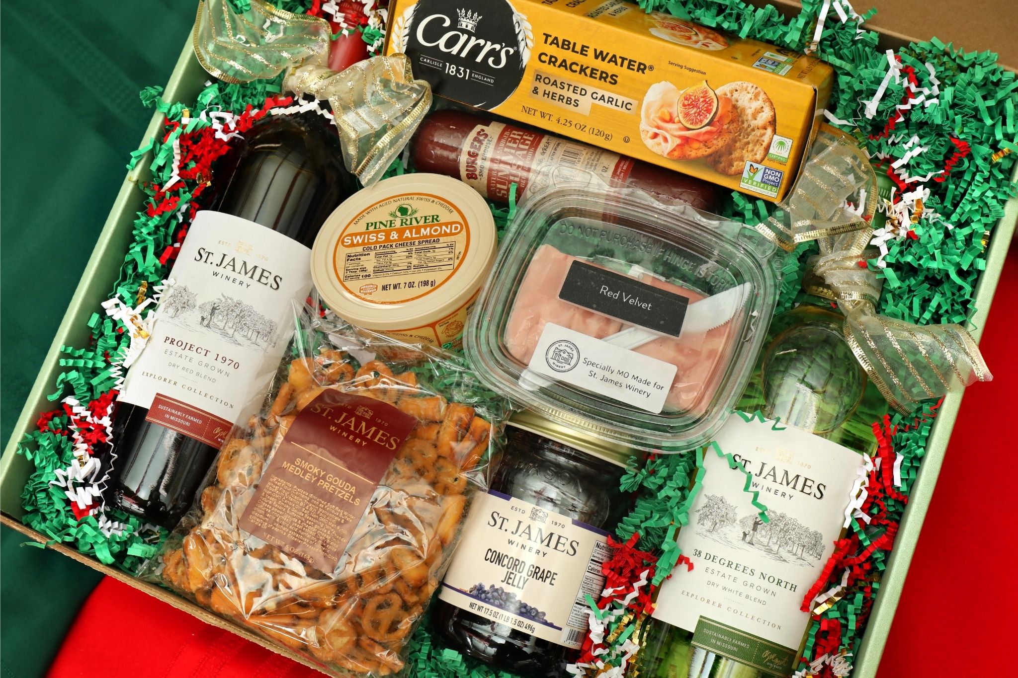 Holiday Gift Boxes - Dry Wine THUMBNAIL