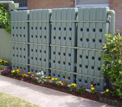 Original Aboveground 58 Gallon (200 Liters) Modular Rainwater Tank Fence by Contain THUMBNAIL
