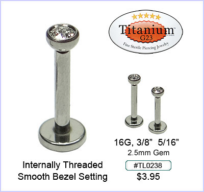 TL0238 Titanium Bezel Set Gem Labret MAIN