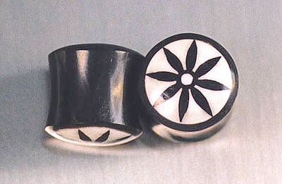 WB3101 Horn with Bone Inlay Flower Pair MAIN