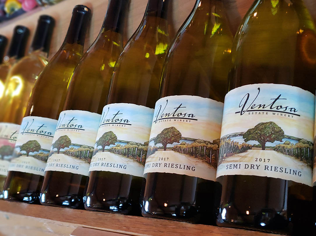 Dry white wines, finger lakes wine, ny wine